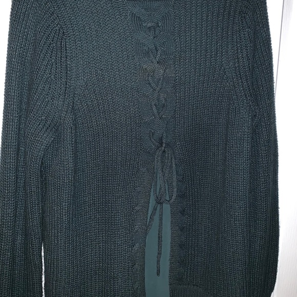 Sweater - Picture 3 of 4